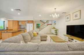 The Riverside Retreat - Stroll to Cavill Avenue, Surfers Paradise